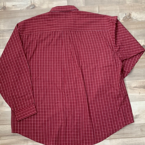 Van Heusen Button Down - Picture 4 of 4